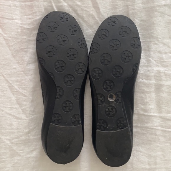 Tory Burch Classic Reva Ballet Flat - Picture 4 of 9